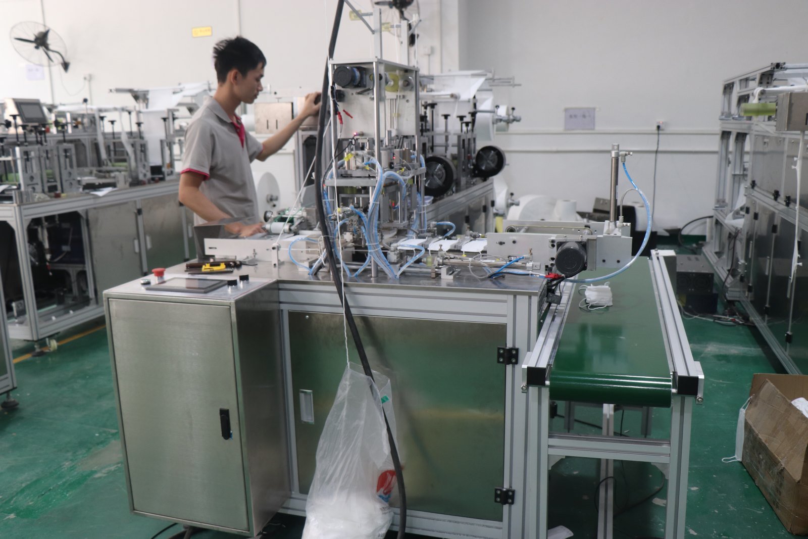 Factory workshop photo 04