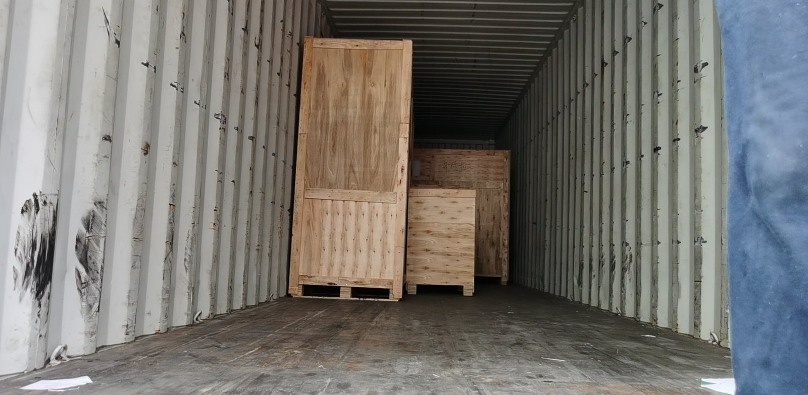 Shipment case photo 01