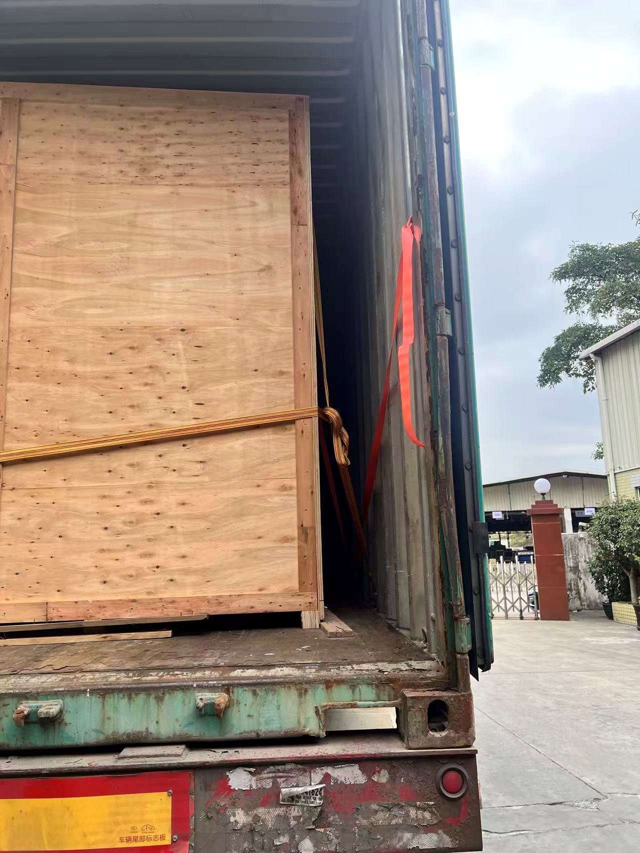 Shipment case photo 10