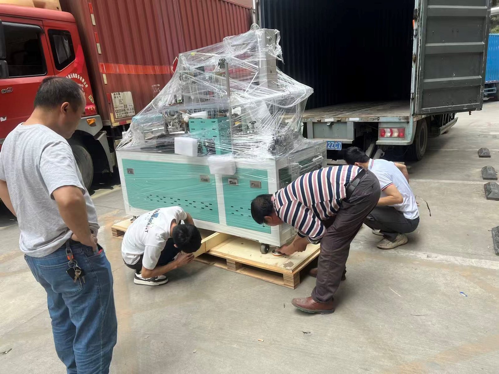 Shipment case photo 22