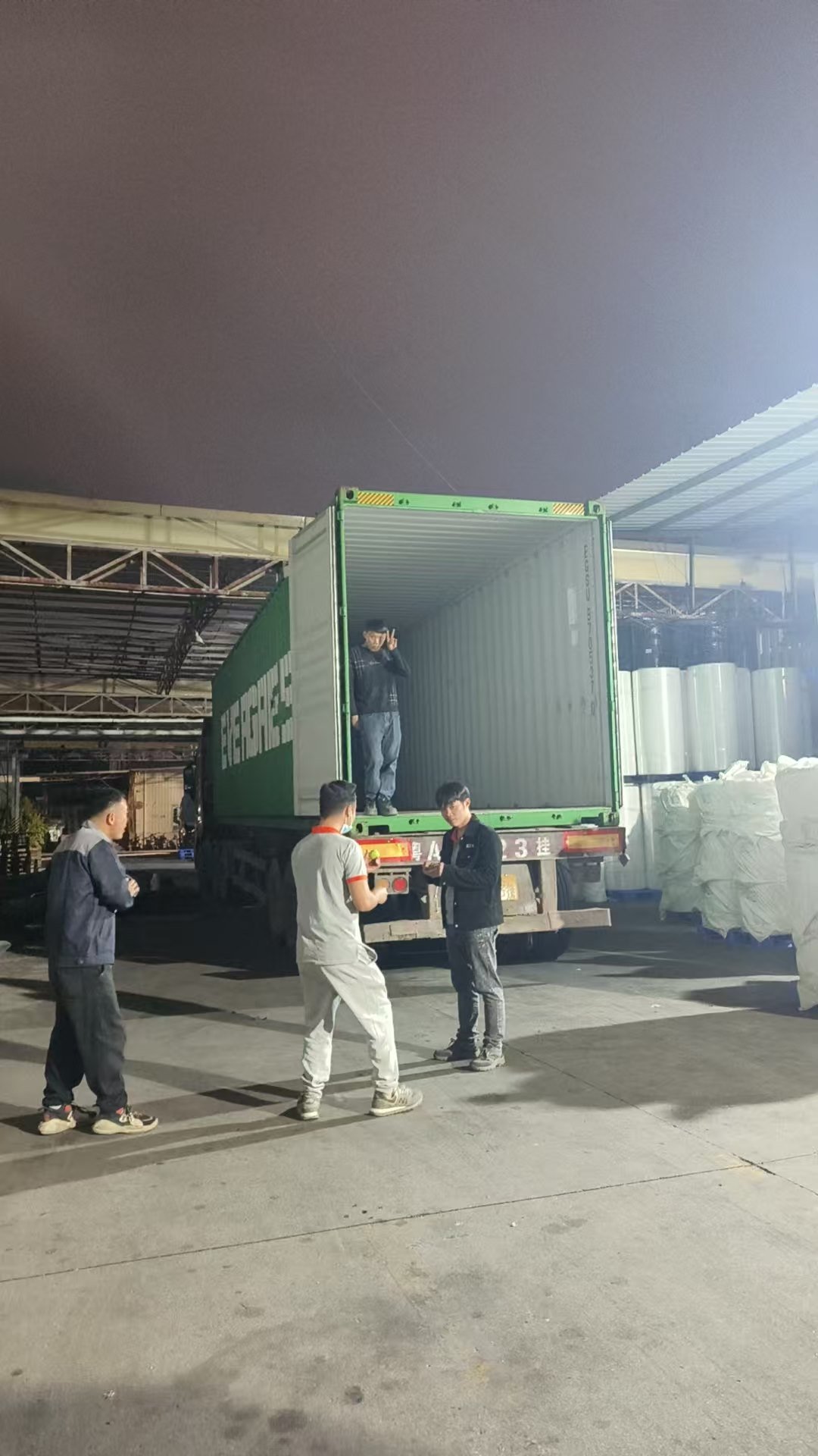 Shipment case photo 36