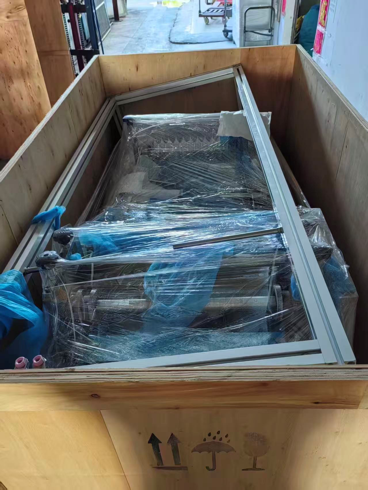 Shipment case photo 41